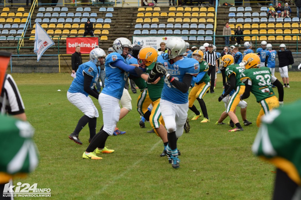 Futbol amerykański rządzi na stadionie Goplanii