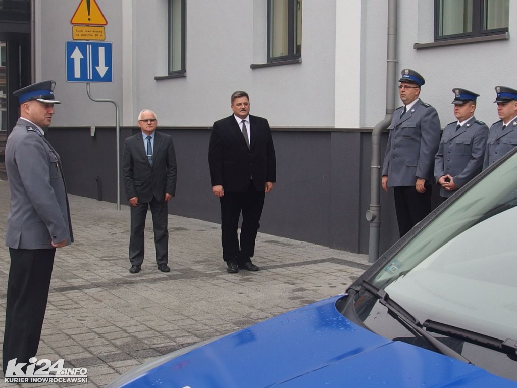 Nowy radiowóz dla inowrocławskich policjantów