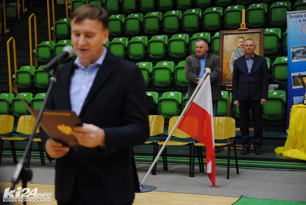 Niepodległościowy turniej koszykówki