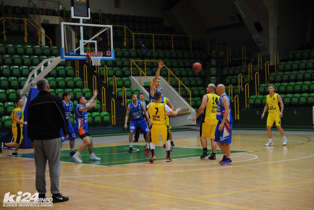 Niepodległościowy turniej koszykówki