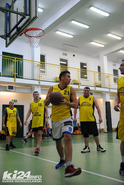 Niepodległościowy turniej koszykówki