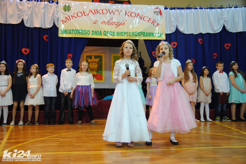 Mikołajkowy koncert w Zespole Szkół Integracyjnych