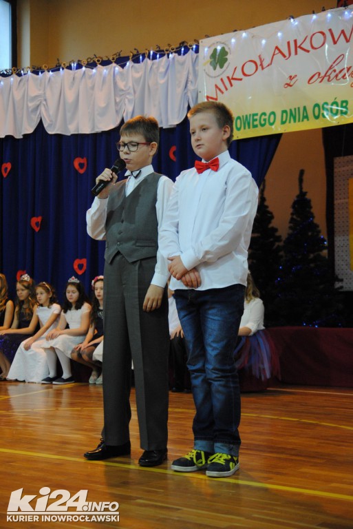 Mikołajkowy koncert w Zespole Szkół Integracyjnych