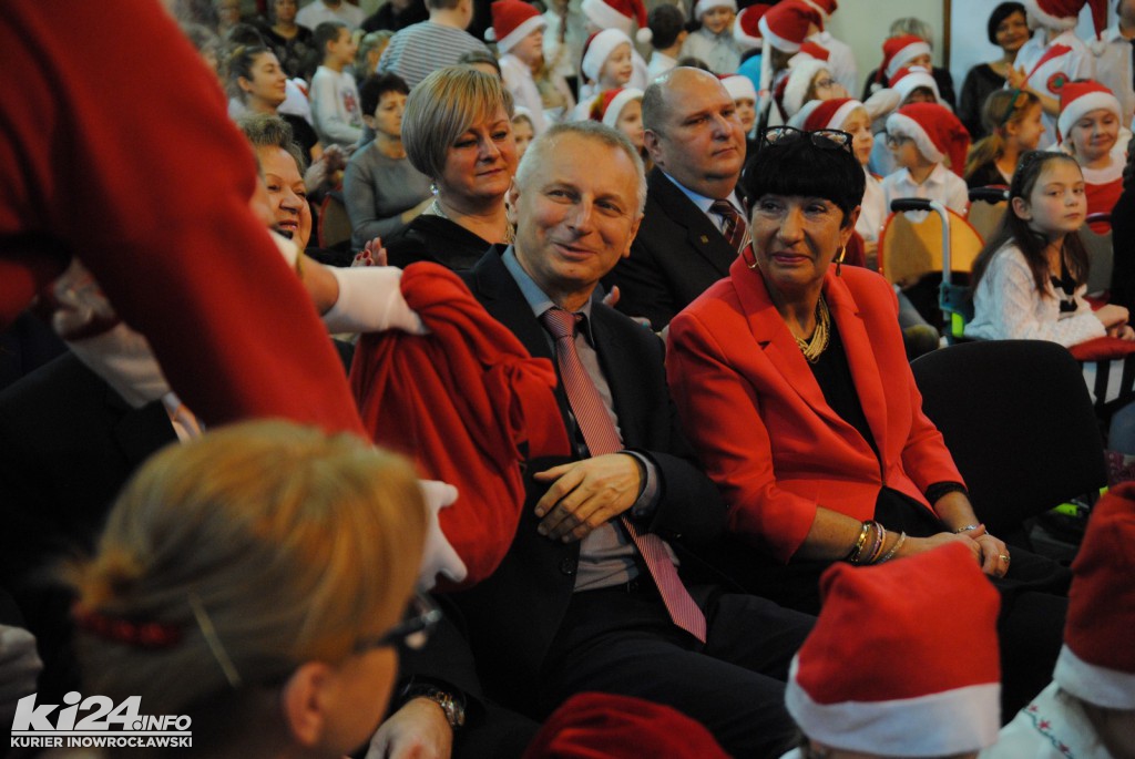 Mikołajkowy koncert w Zespole Szkół Integracyjnych
