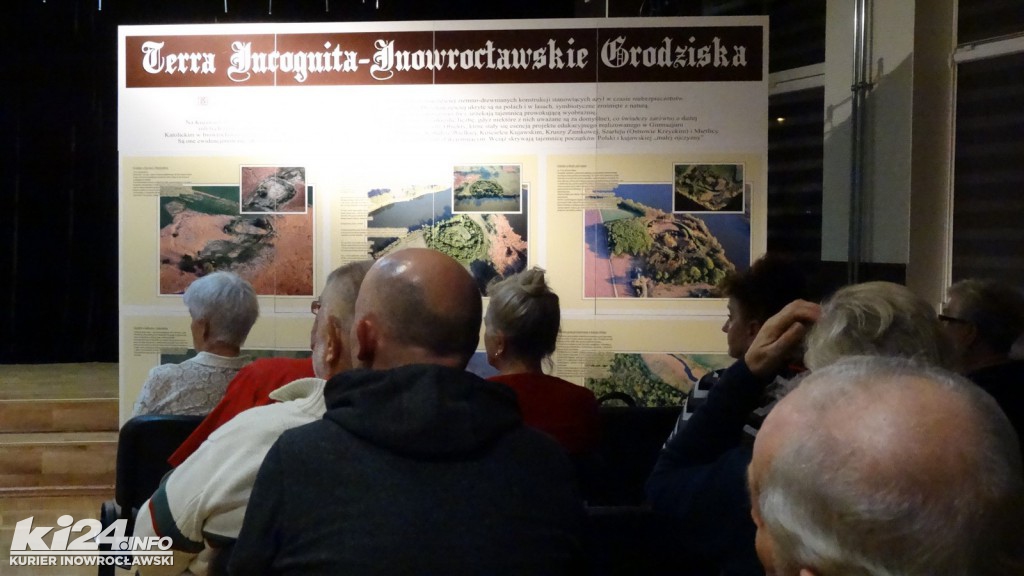 Tysiącletnie grodziska w samym centrum Rąbina