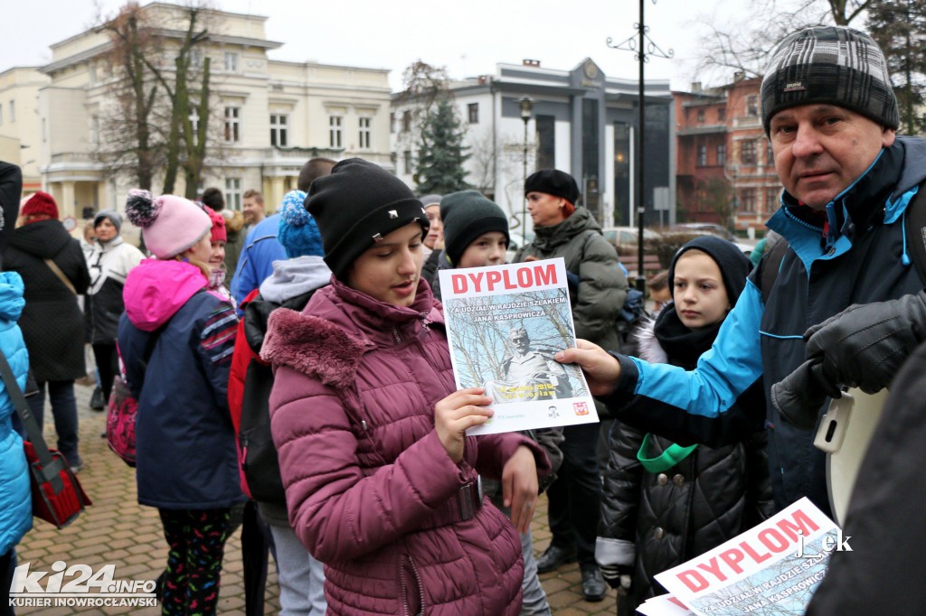 Rajd pieszy śladami Jana Kasprowicza