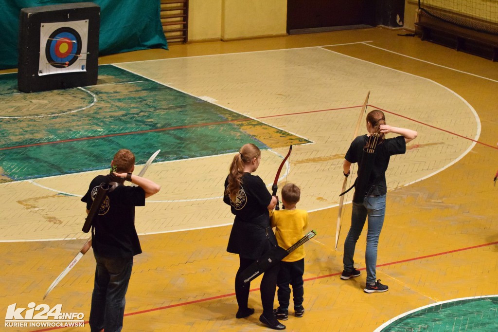 WOŚP 2017. Strzelanie z łuku
