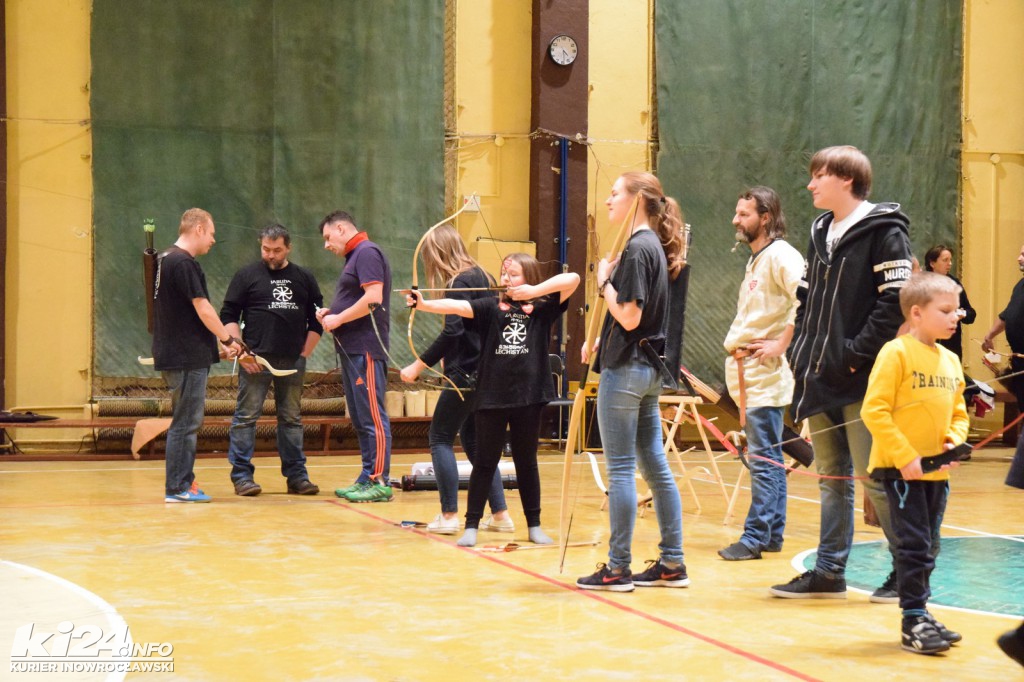 WOŚP 2017. Strzelanie z łuku