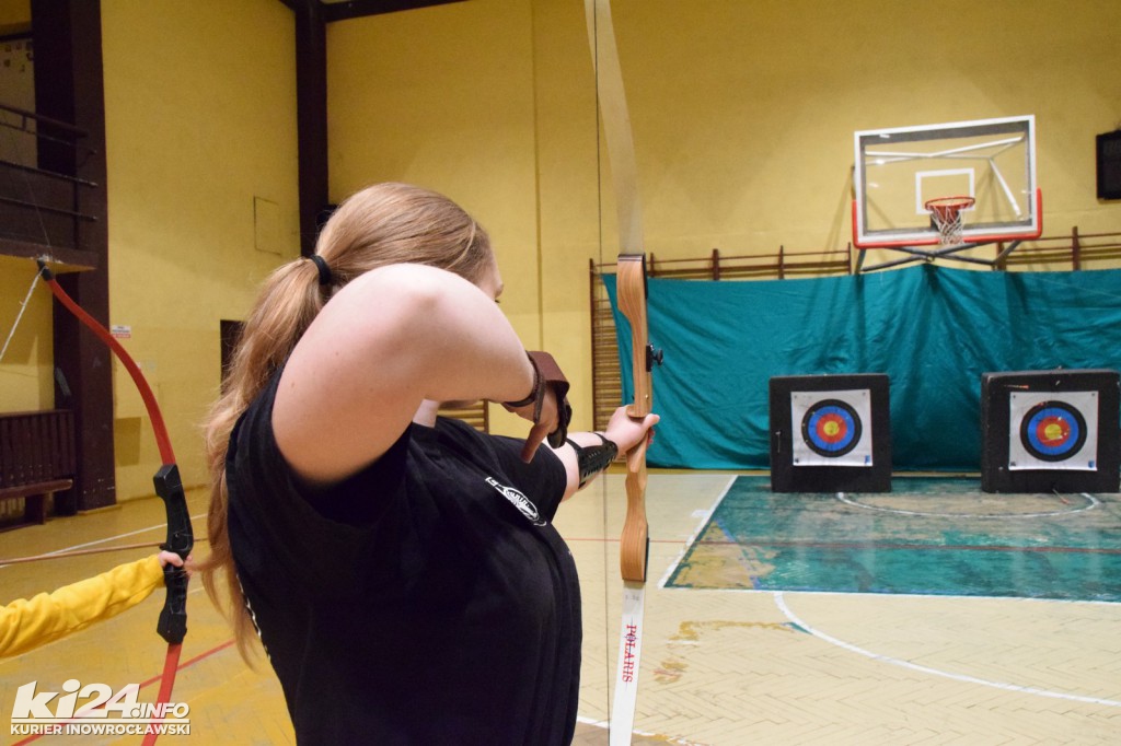 WOŚP 2017. Strzelanie z łuku