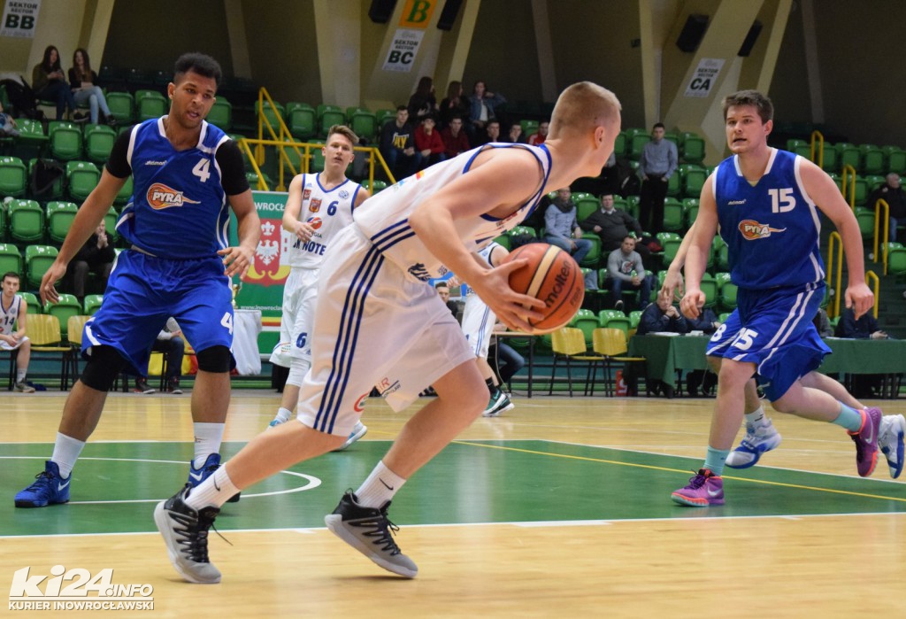 Trzydniowy maraton dla kibiców basketu