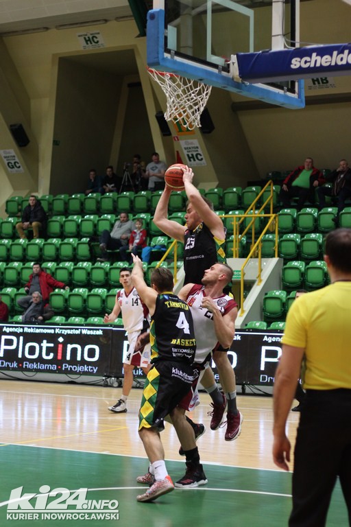 Domino Inowrocław - Tarnovia Basket Tarnowo Podgórne