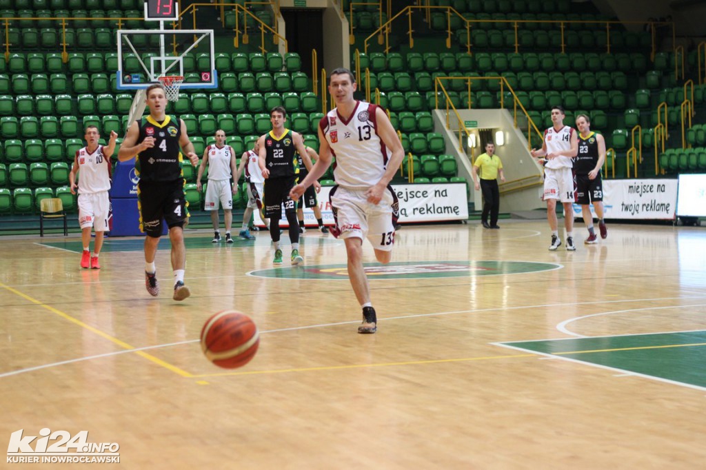 Domino Inowrocław - Tarnovia Basket Tarnowo Podgórne