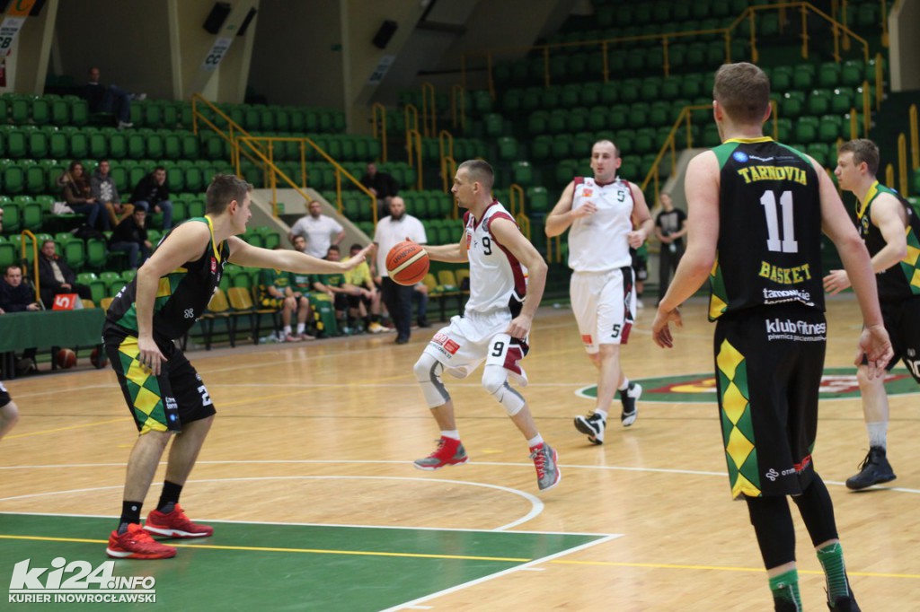Domino Inowrocław - Tarnovia Basket Tarnowo Podgórne