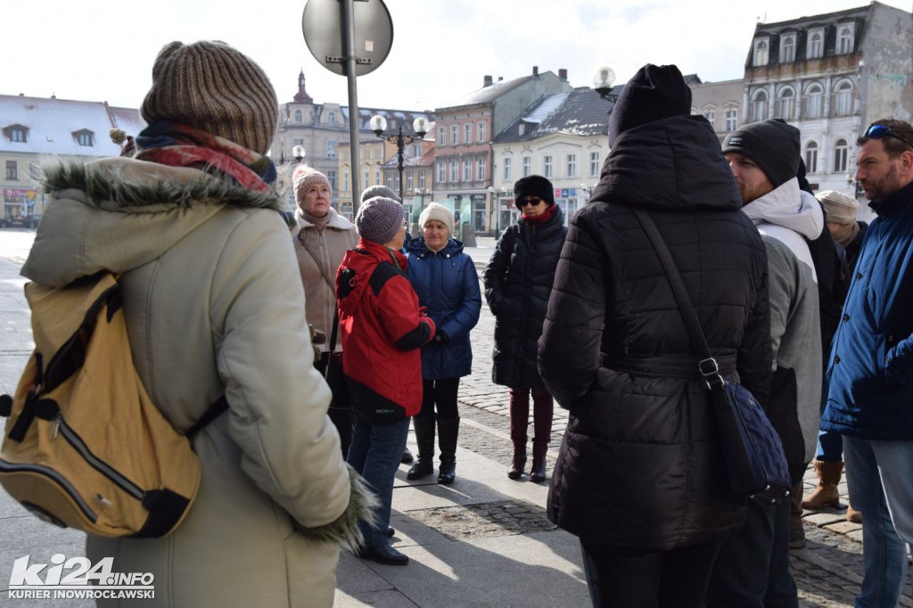 Zwiedzali Inowrocław z przewodnikiem