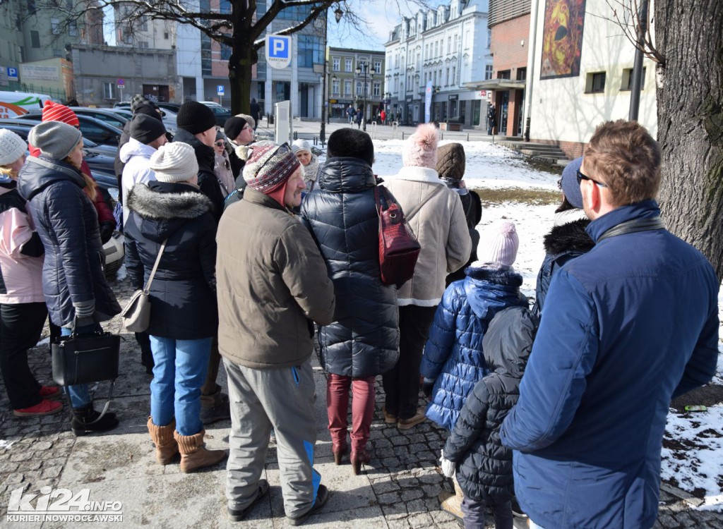 Zwiedzali Inowrocław z przewodnikiem