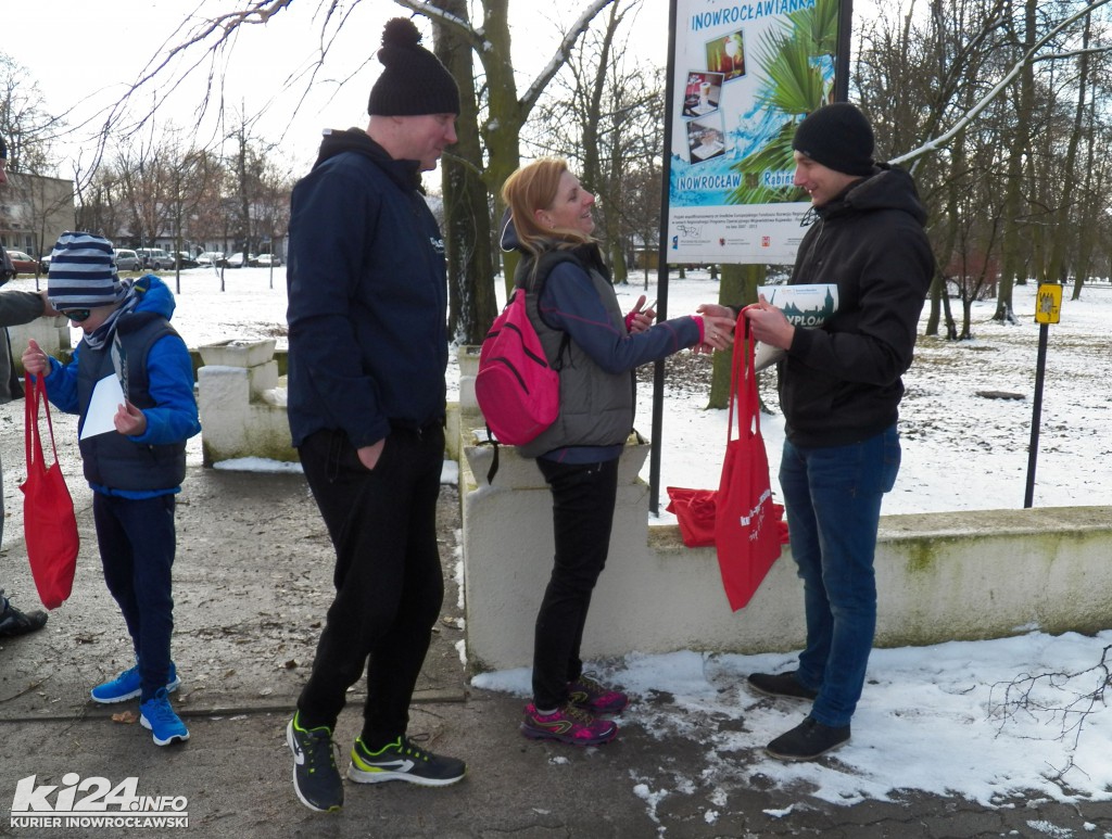 Zwiedzali Inowrocław z przewodnikiem