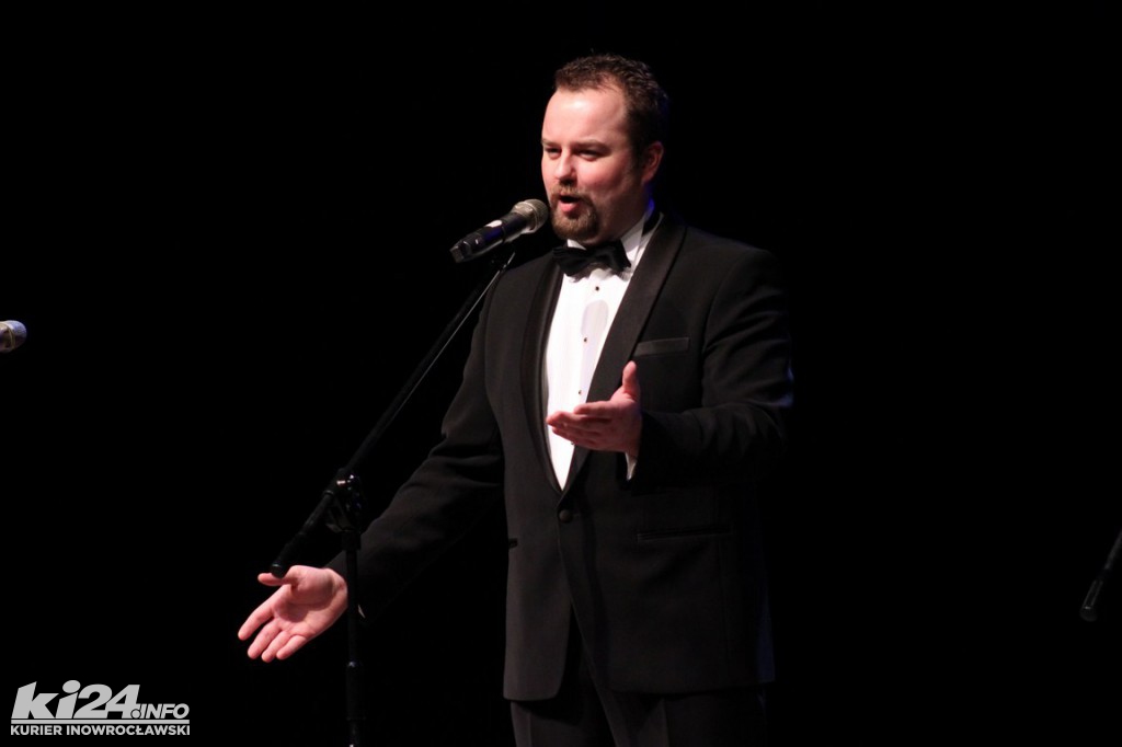 Operetkowy wieczór w teatrze