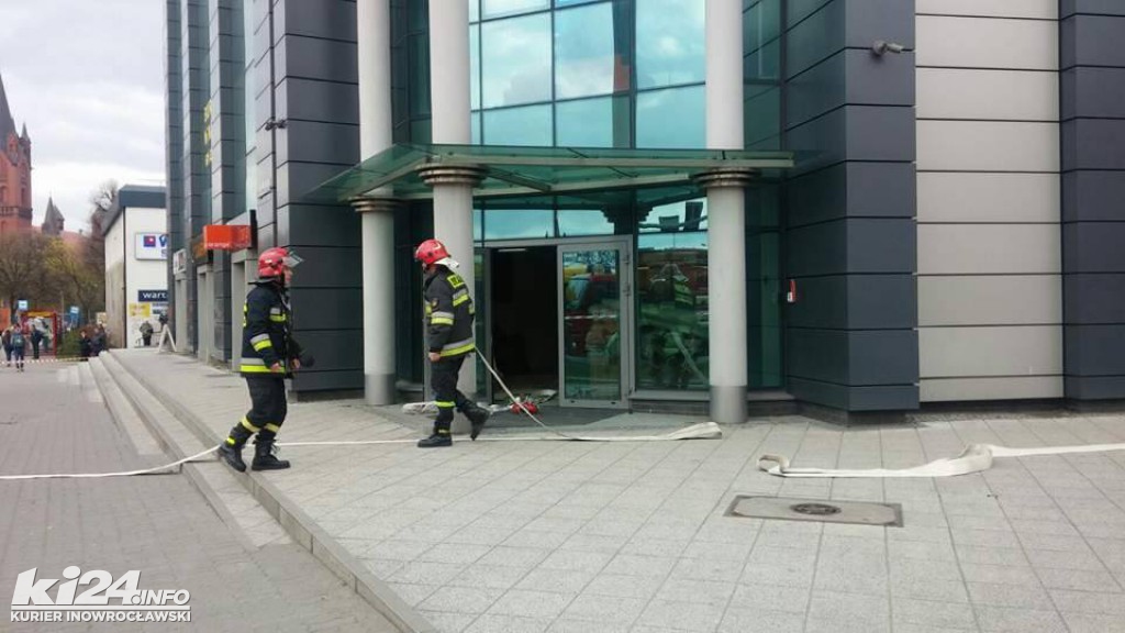 Strażacka akcja w centrum miasta