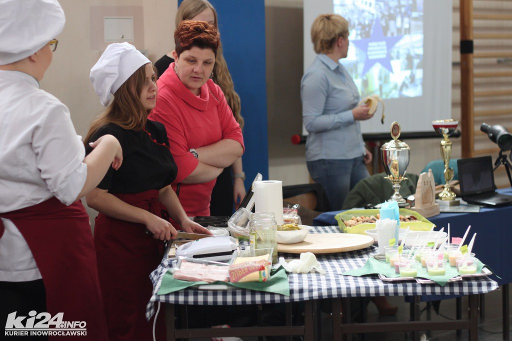 VII Powiatowe Targi Edukacyjne
