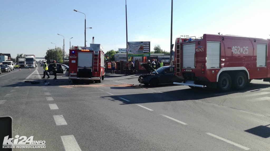 Kraksa na skrzyżowaniu Cichej i Poznańskiej