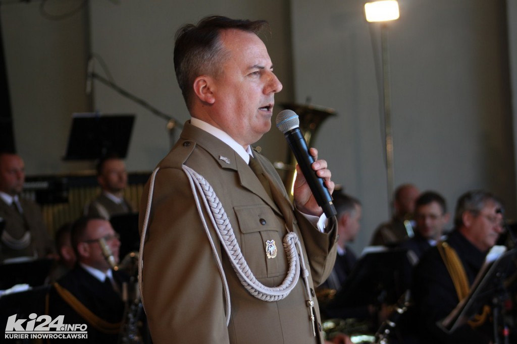Koncert z okazji święta 56. Bazy Lotniczej