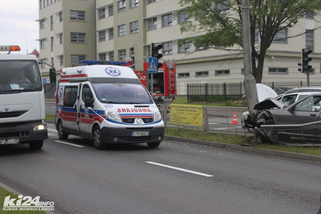 Kraksa przy skarbówce. Są poważne utrudnienia