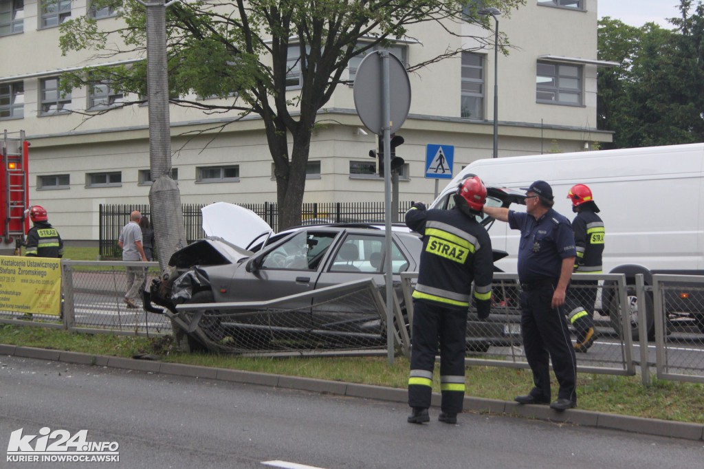 Kraksa przy skarbówce. Są poważne utrudnienia