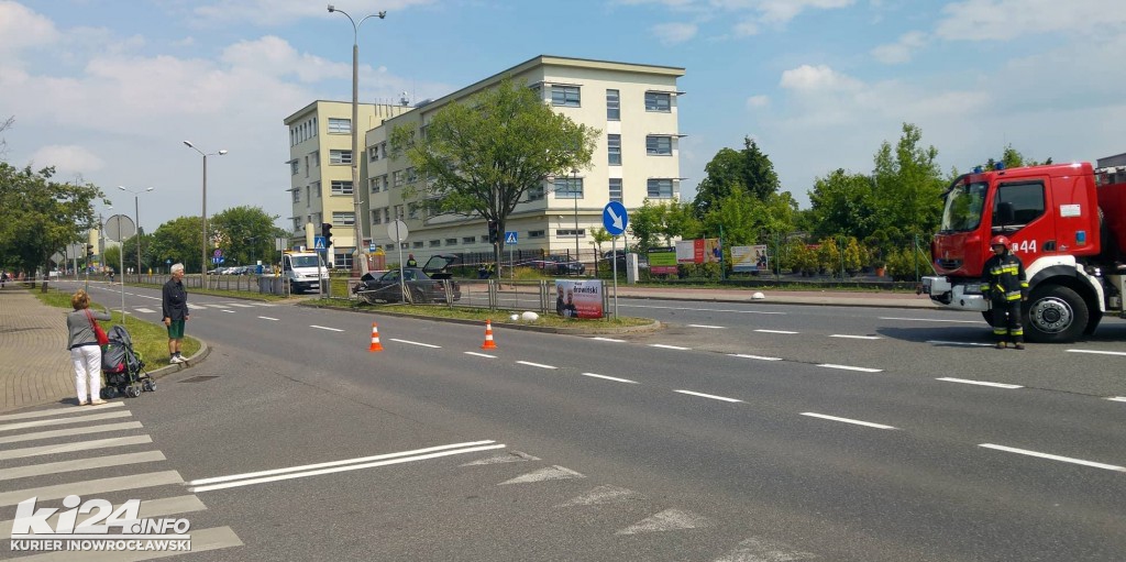 Kraksa przy skarbówce. Są poważne utrudnienia