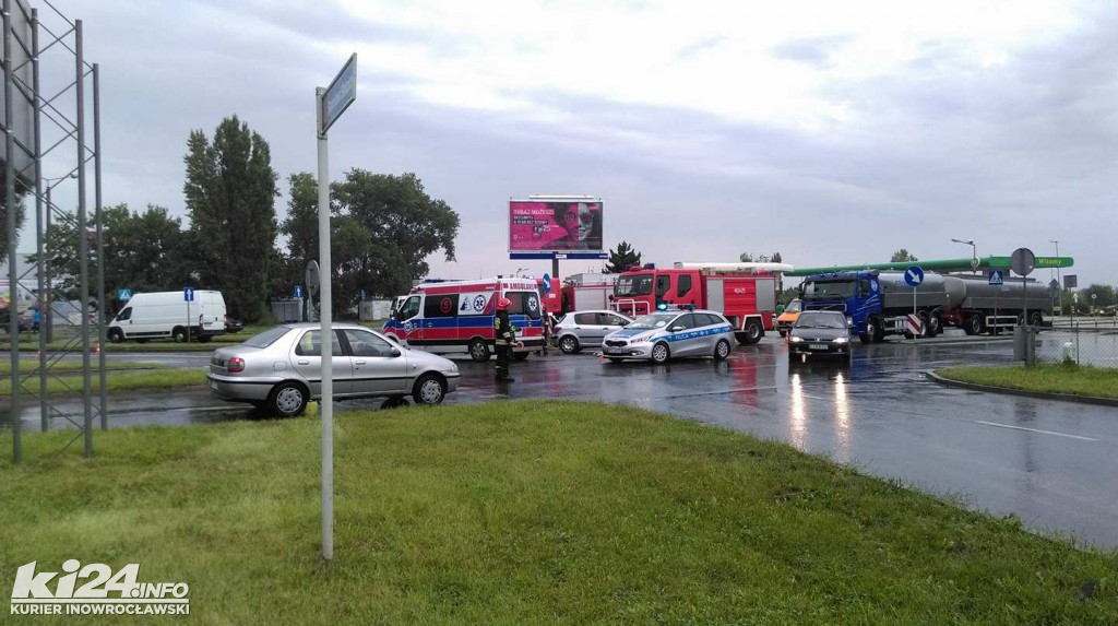 Skuter zderzył się z peugeotem