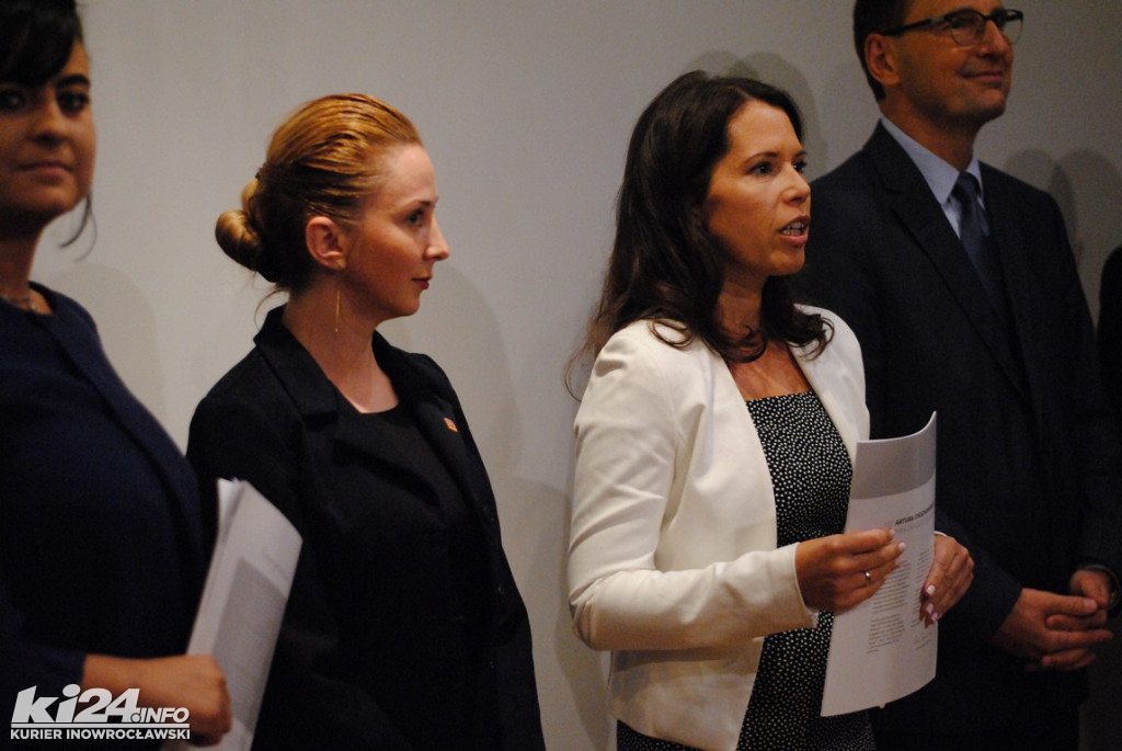 Wystawa rzeźb Magdaleny Abakanowicz