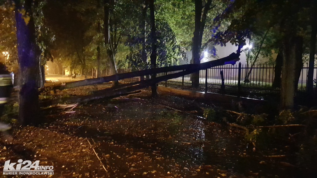 Wiatr i deszcze szaleją w Inowrocławiu