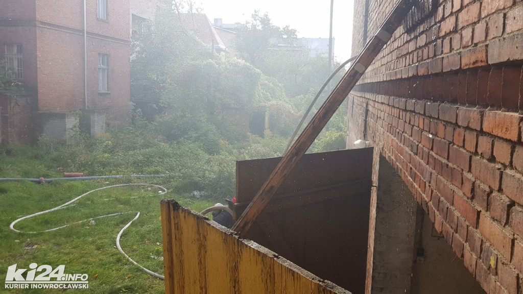 Pożar budynku gospodarczego przy ul. Solankowej