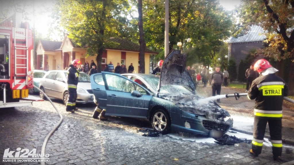 Pożar samochodu na ul. Kościelnej