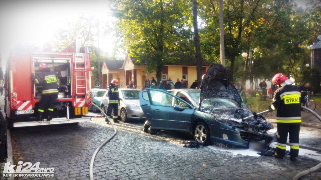 Pożar samochodu na ul. Kościelnej