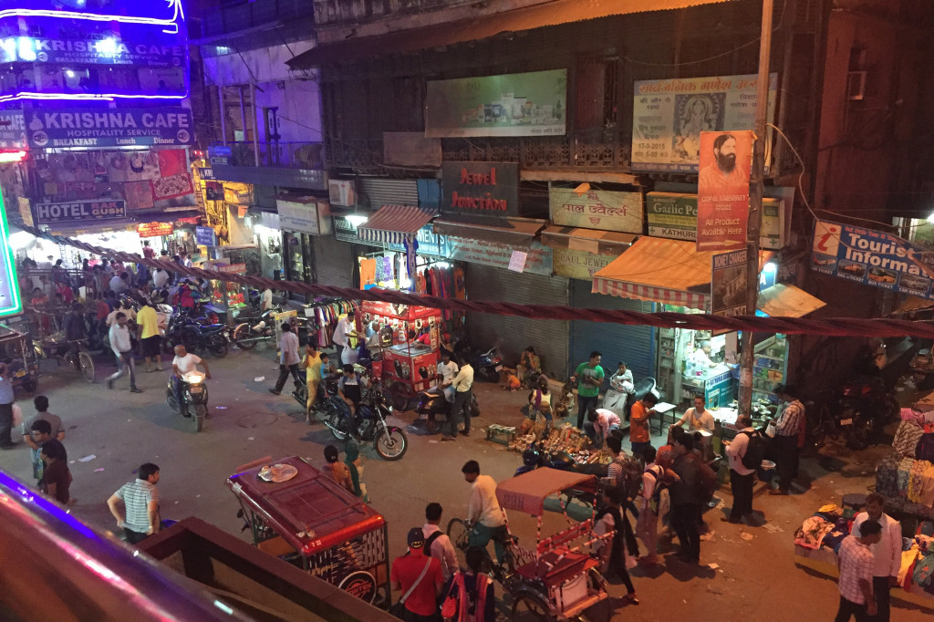 Którędy do przodu? DELHI