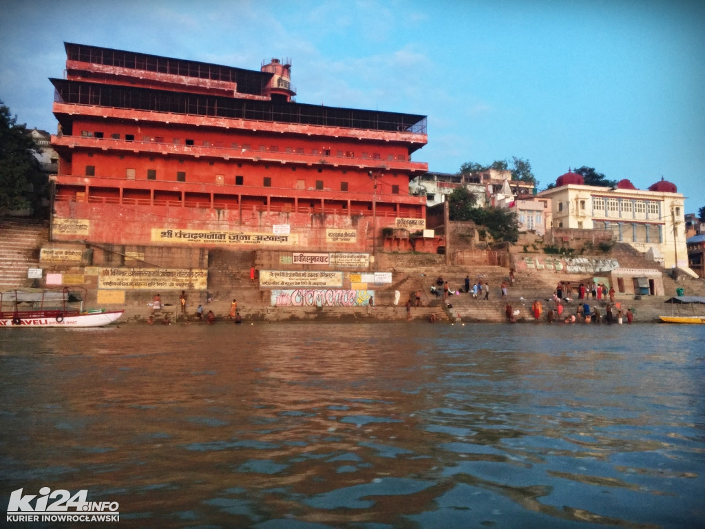 Którędy do przodu? VARANASI