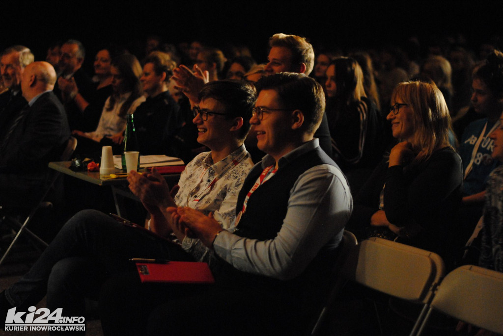 Przegląd teatralny PoPaTrz