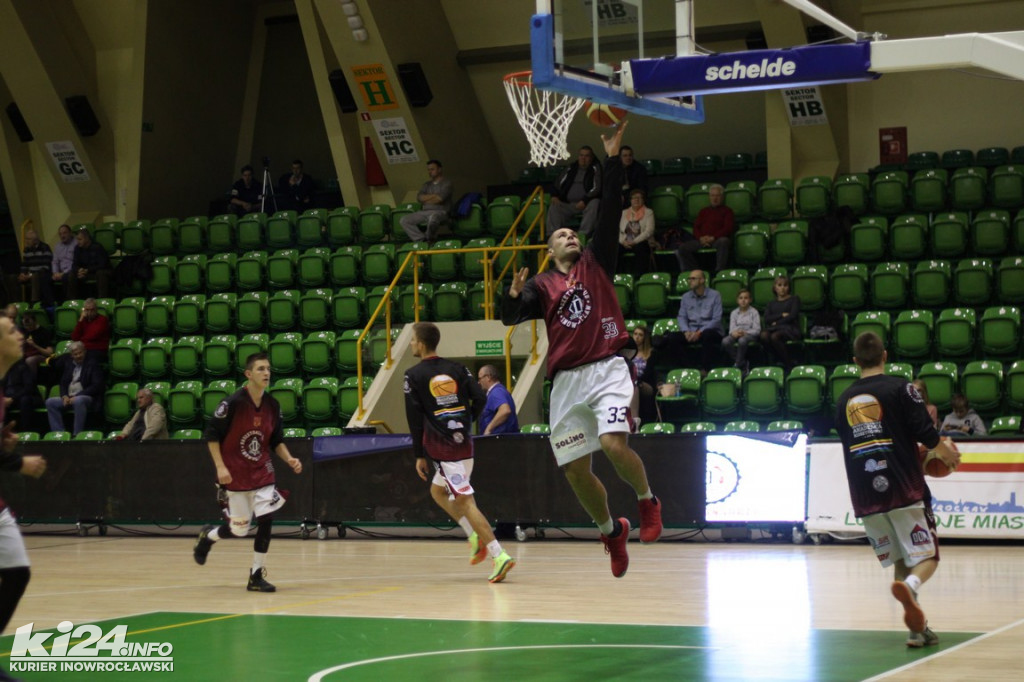 Domino Inowrocław - Tarnovia Basket Tarnowo Podgórne