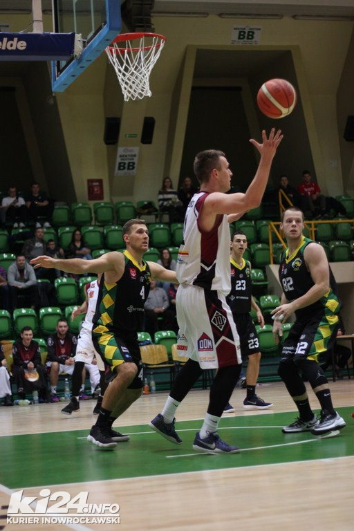 Domino Inowrocław - Tarnovia Basket Tarnowo Podgórne