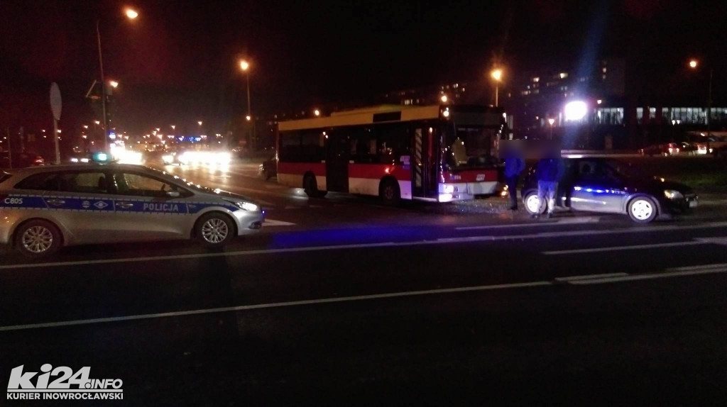 Kolizja autobusu na Rąbinie