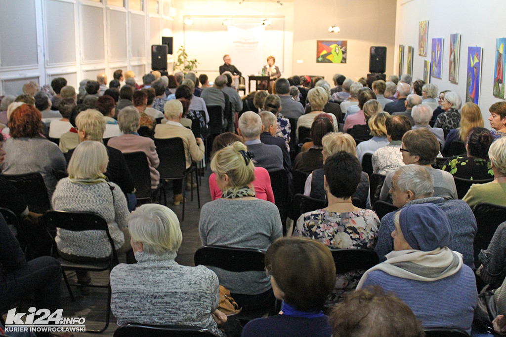Zofia Czerwińska w Bibliotece Miejskiej