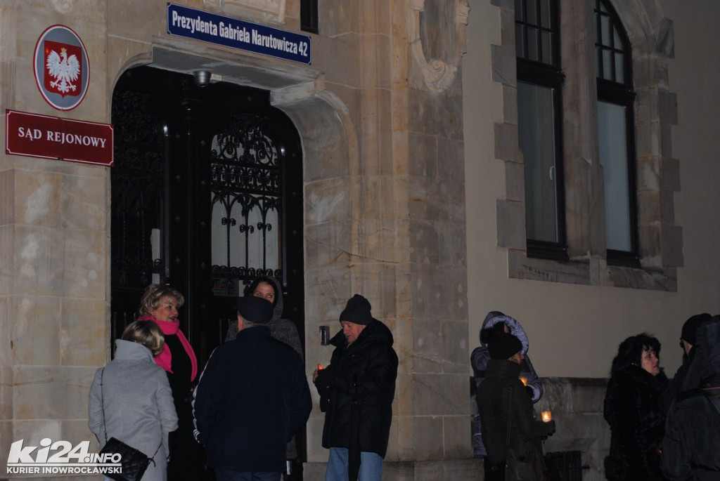 Protest pod Sądem Rejonowym w Inowrocławiu