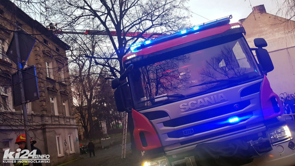 Pożar w kamienicy w centrum