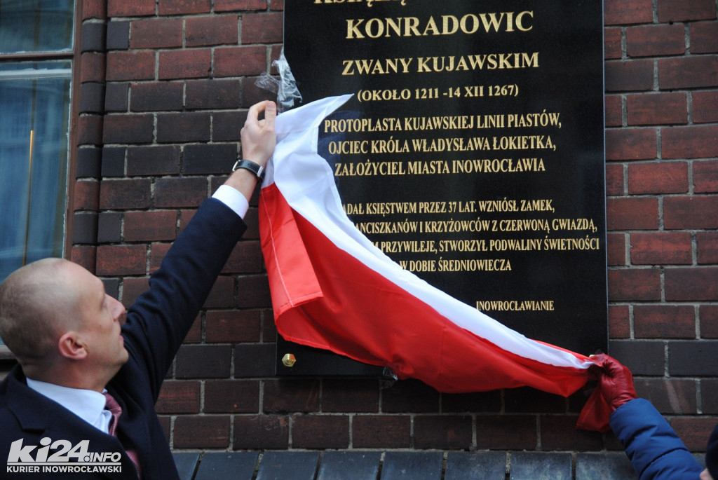 Odsłonięcie tablicy upamiętniającej księcia Kazimierza Konradowica