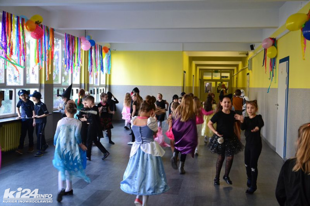 Bal karnawałowy SP nr 8