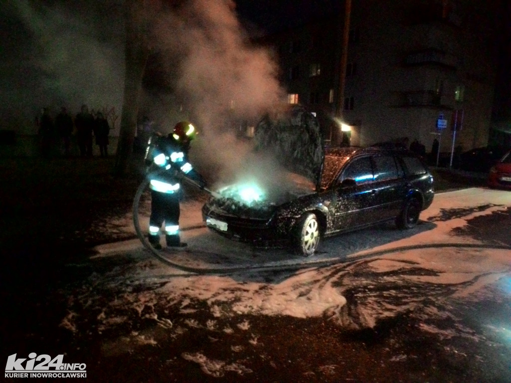 Pożar samochodu na osiedlu Nowym