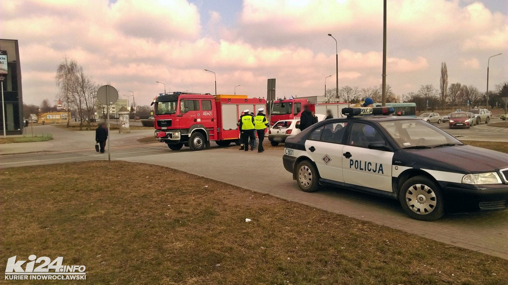 Kraksa na skrzyżowaniu przy rąbińskim pawilonie