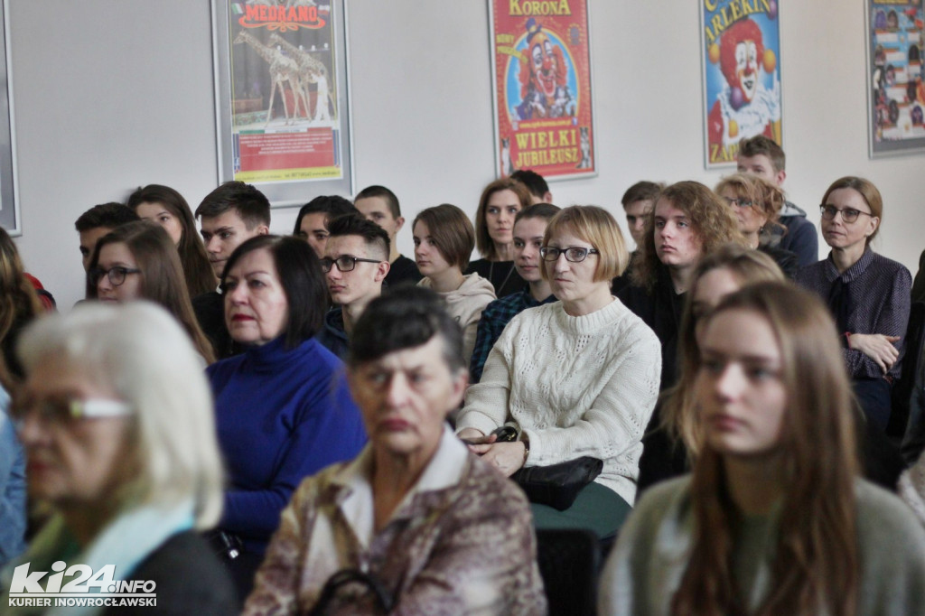 Dzień Kobiet w Bibliotece Miejskiej