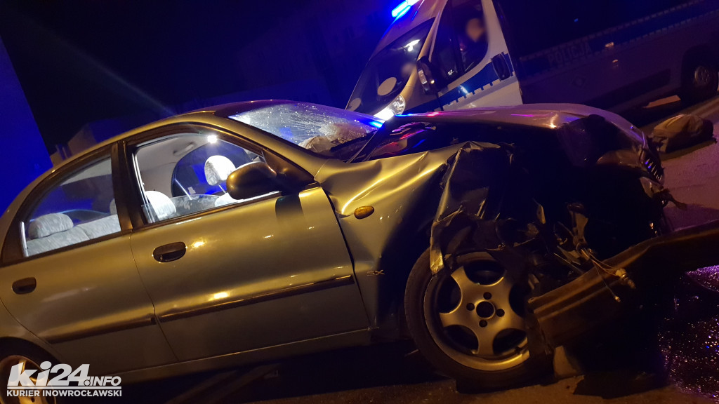 Nocna kraksa na ul. Krzywoustego