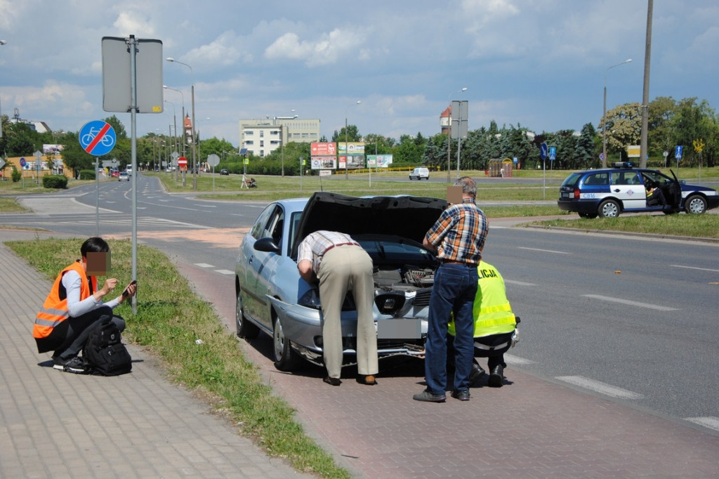 Potrójna kraksa na rąbińskim skrzyżowaniu